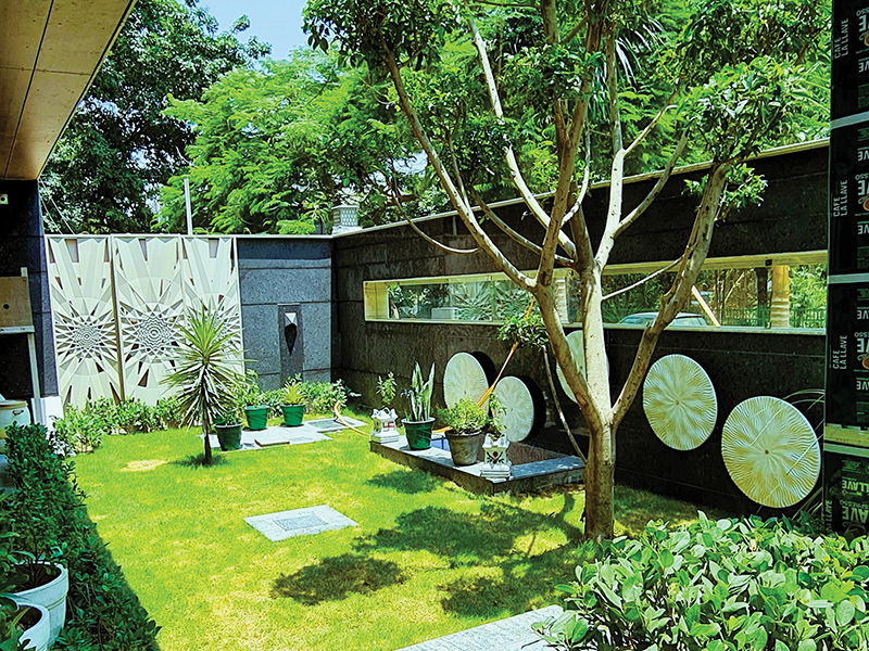 ARHTA-Garden-view