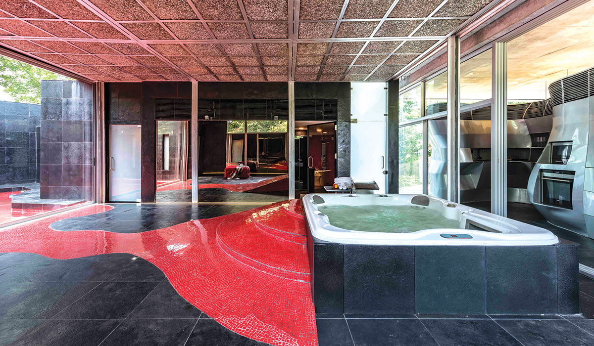 Hsc Designs Regeneration of a dilapidated outhouse